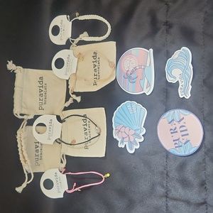 Pura Vida 4 Pack of Bracelets. All brand new. 2- pearl, 1- Pineapple, 1-Braided